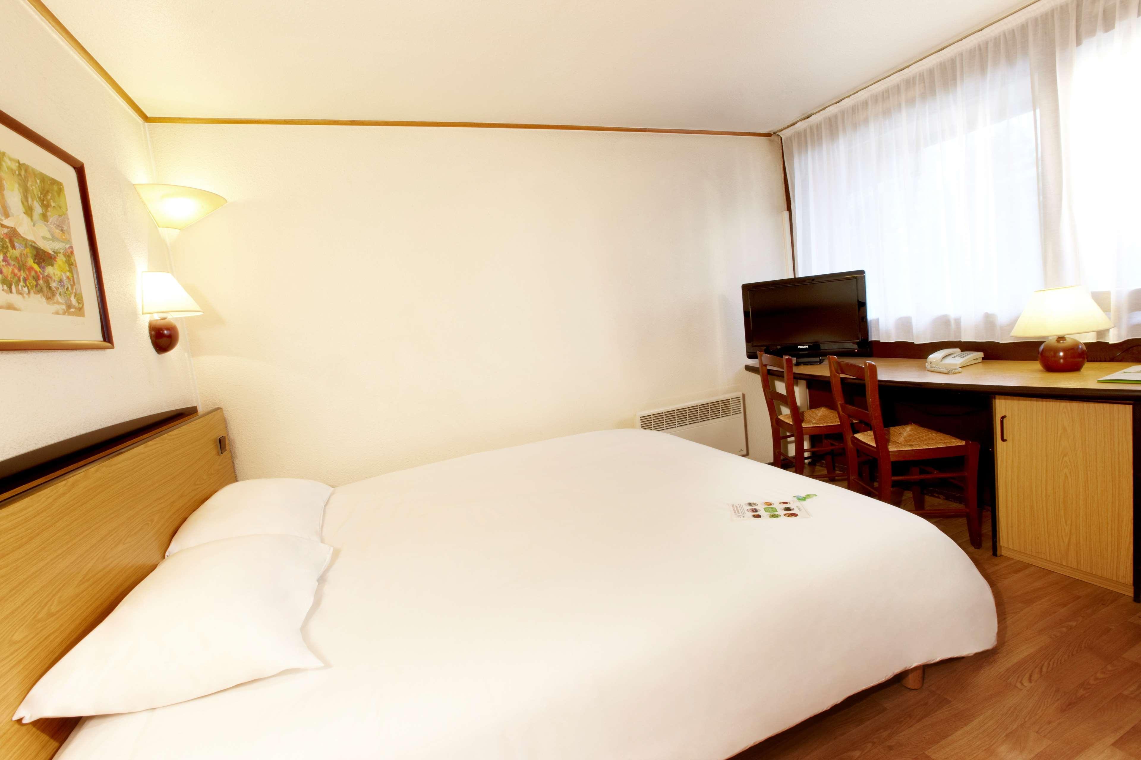 ก็องปานีล มูลเอาส์ อิลซาค อีล นโปเลียน Hotel Illzach ภายนอก รูปภาพ